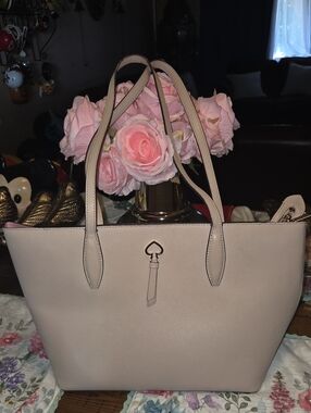 kate spade pale pink leather tote with spade charm